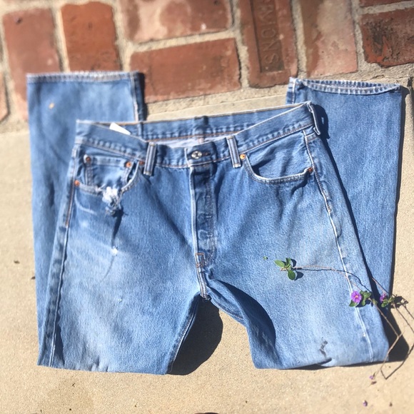 501 distress Levi’s. 🔥 - Picture 1 of 17